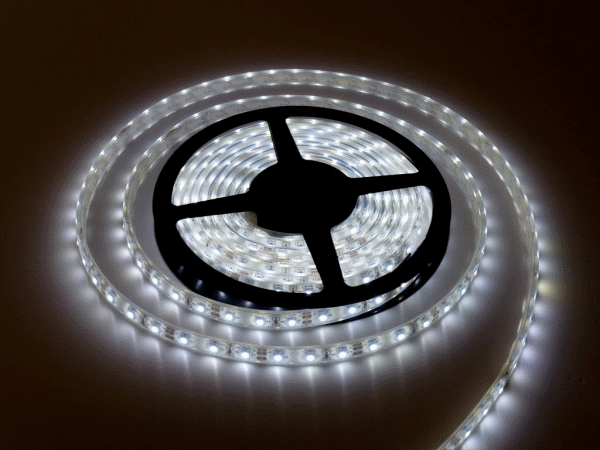 L.TRAKA 5050W H.BELA BEZ ZAŠTITE XLED
