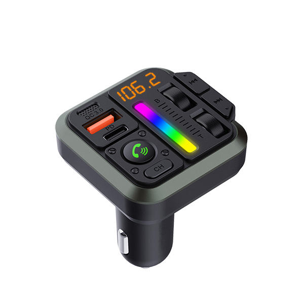 FM TRANSMITER BT44 LED RGB BAS USB USB TYPE C PD20W+QC3 18W XWAVE