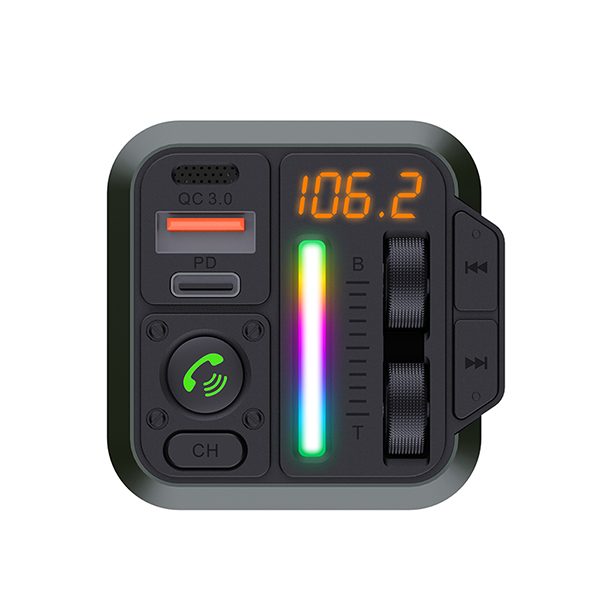 FM TRANSMITER BT44 LED RGB BAS USB USB TYPE C PD20W+QC3 18W XWAVE