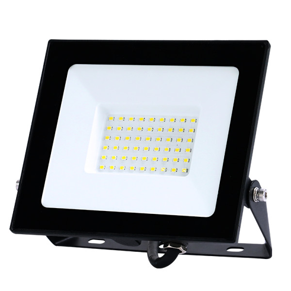 LED REFLEKTOR 50W SA VENTILOM 6500K 4270 IP65 CRNI XLED